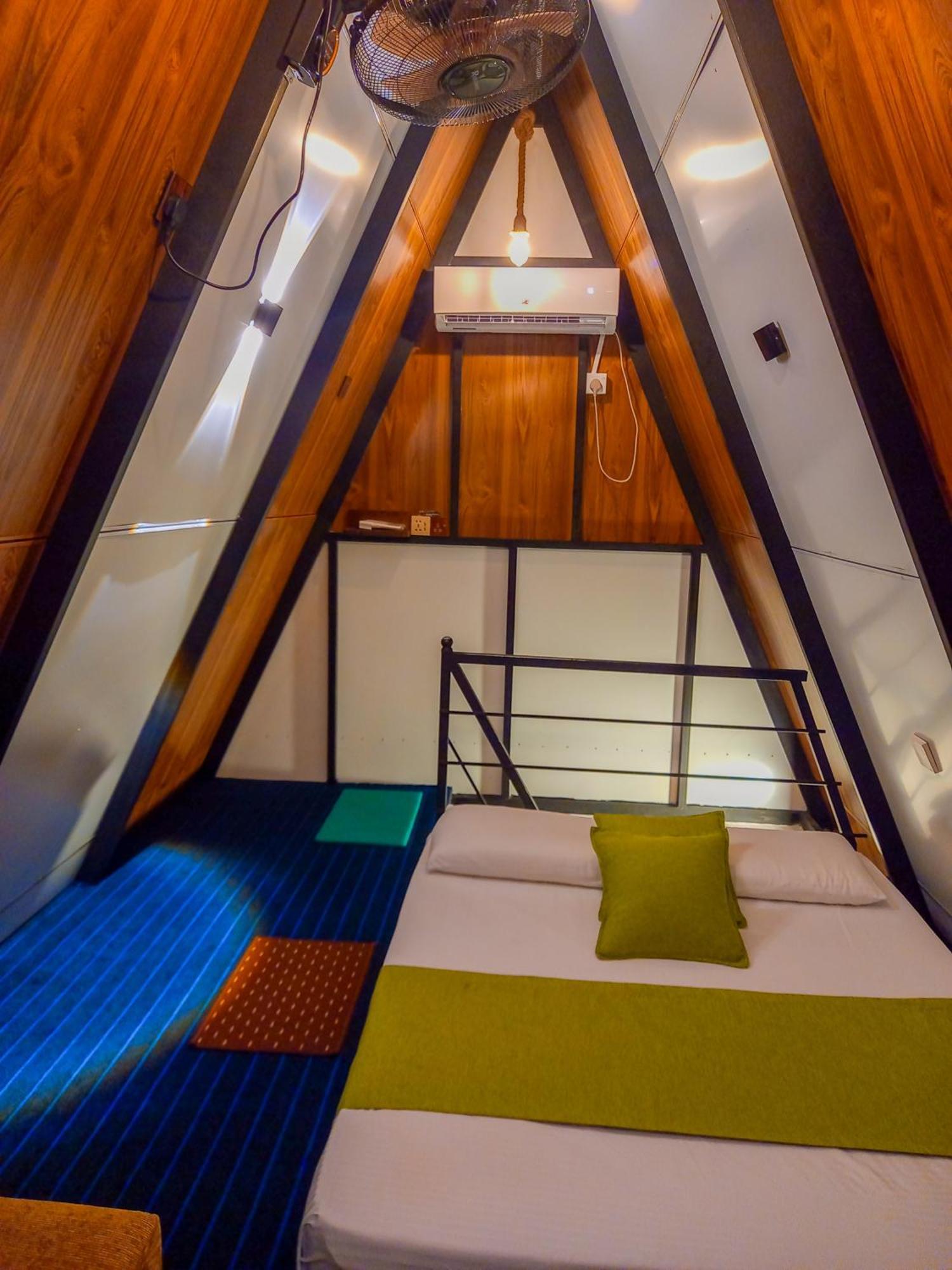 White Moon Cabin & Cottage Ella Bagian luar foto